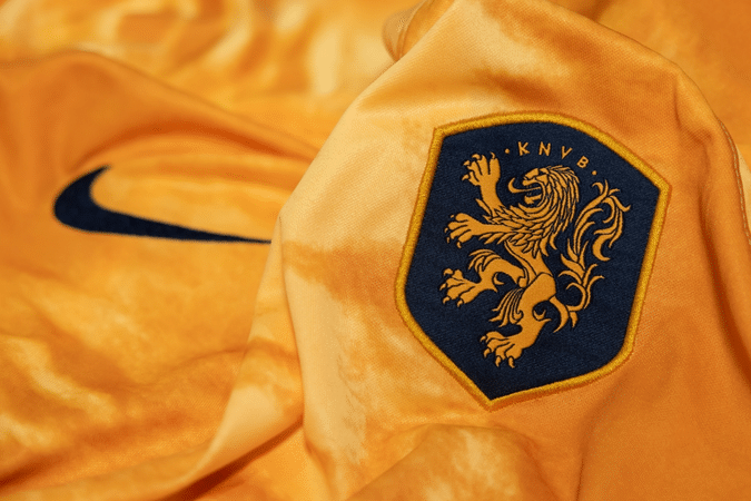 Het Nederlands elftal shirt als symbool van trots en verbondenheid